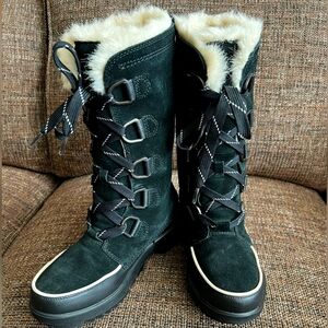 Sorel Women's Black Tivoli IV Real Waterproof Winter Snow Boots, Size 7